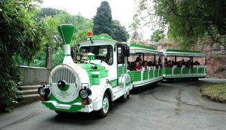borghese trenino_al_Bioparco_di_Roma.jpg